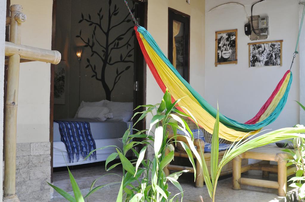 Three Little Birds Homestay Gili Trawangan Exterior photo